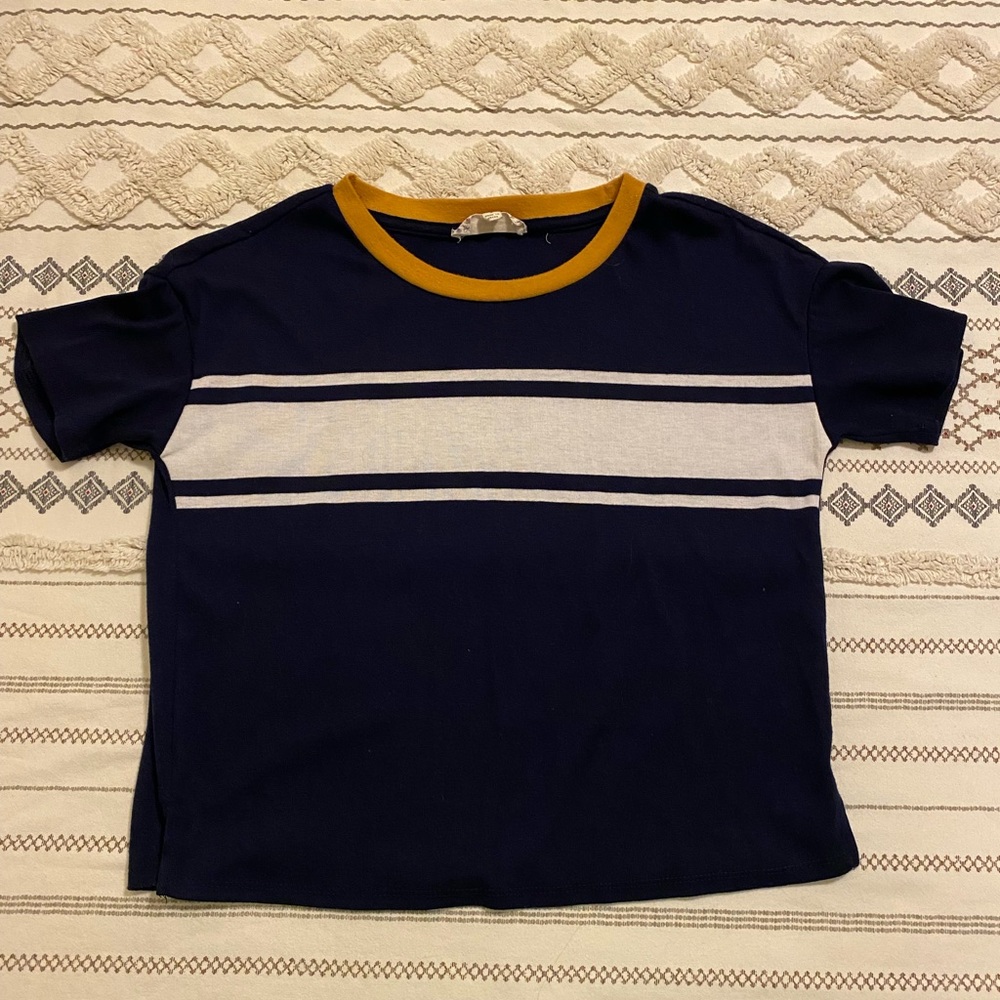 Size small t shirt
